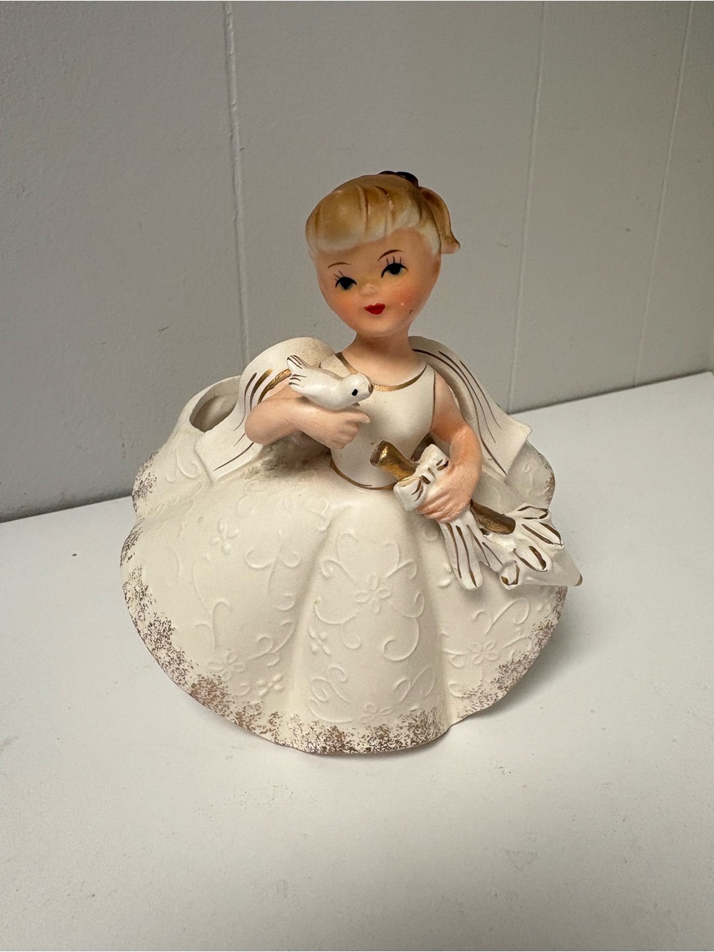 Vintage 1950s Ruebens Girl Planter Makeup Holder Southern Belle Dove M473 Japan